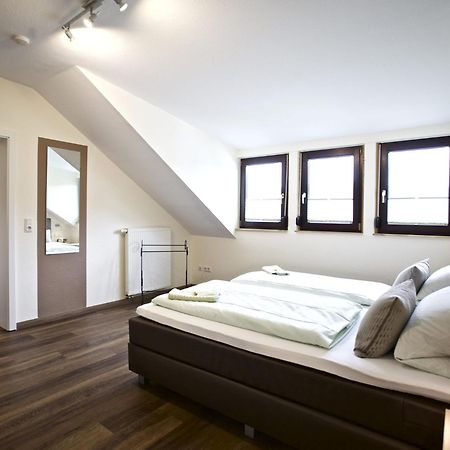 Hotel Wein & Wohngut Paulushof Pünderich Pokoj fotografie