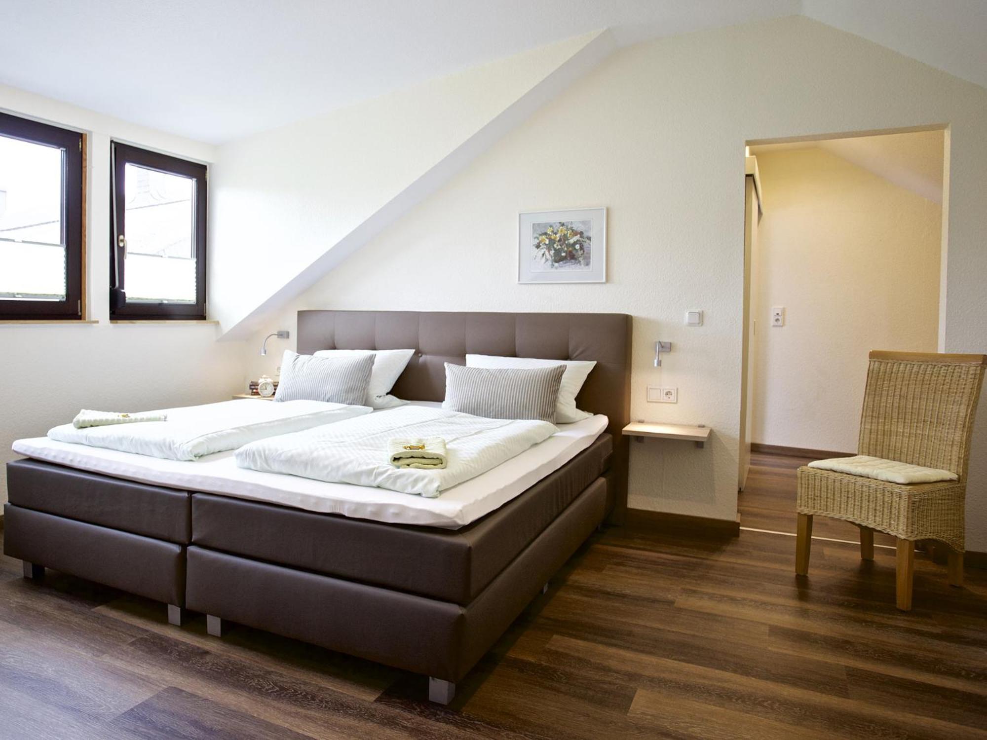 Hotel Wein & Wohngut Paulushof Pünderich Pokoj fotografie